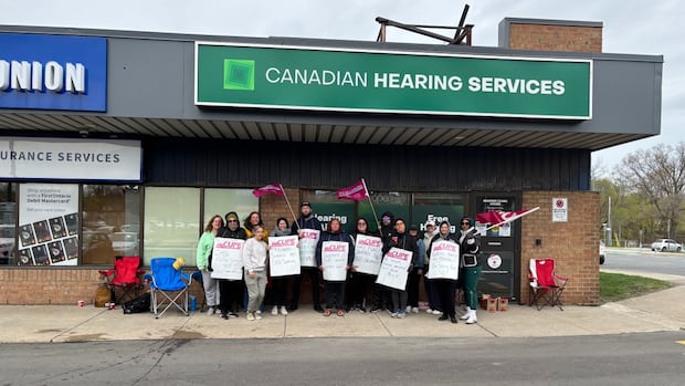 Hearing services workers in Hamilton continue to strike alongside Ontario colleagues