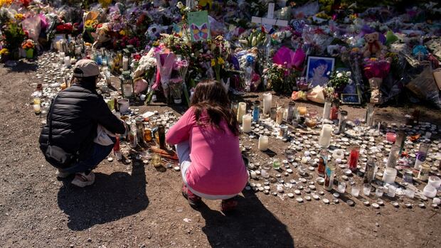IN PHOTOS | Memorials grow at scene of Lapu-Lapu Day festival tragedy