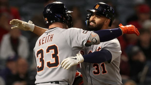 Tigers' Riley Greene 1st MLB player to homer twice in 9th inning of a game