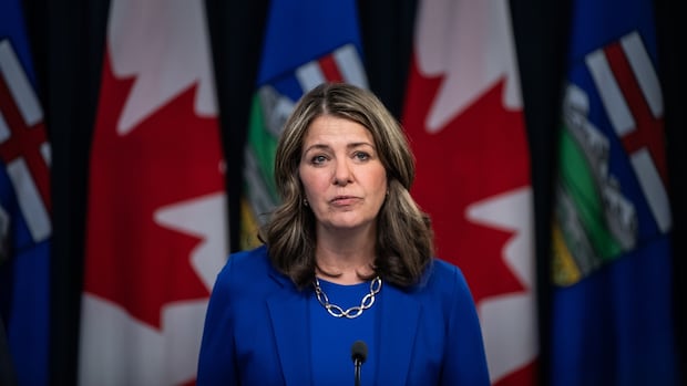 Alberta Premier Danielle Smith takes questions following address on province's future