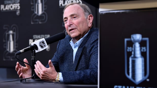 Bettman speaks glowingly of Jets franchise, says Winnipeg fans won't soon forget playoff heroics