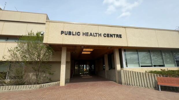 Nurses union concerned after lead found in Grande Prairie provincial building