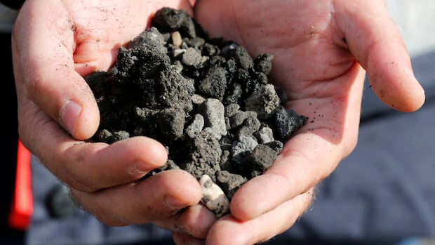 Police investigate theft of reclaimed asphalt from Sask. work site