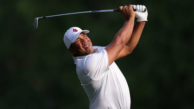PGA has strong field and big surprise: Jhonattan Vegas leads at 64 as stars fail to shine