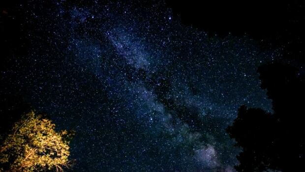 A night sky in eastern Ontario.