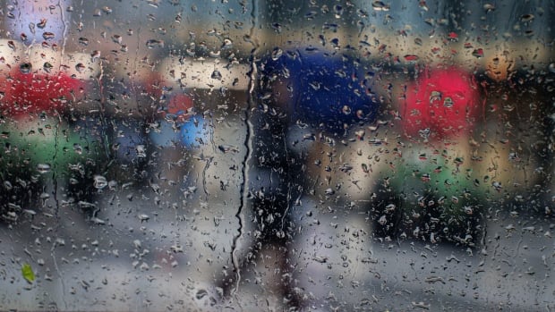 Heavy rain may cause flooding in low-lying areas, Environment Canada says
