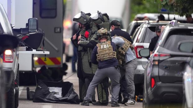 Colorado police say suspect in custody after reports several people were set on fire