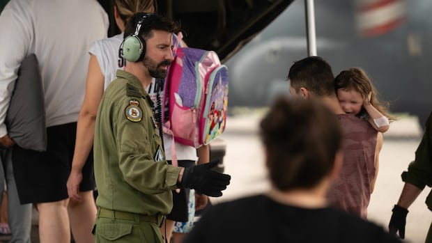 Some Manitoba communities start preparing to welcome wildfire evacuees back — but threat not gone yet