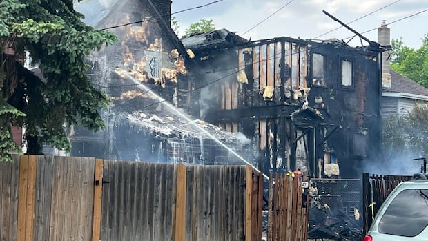 House burned 'within minutes,' witness says, as fire tears through 3 Langside Street homes