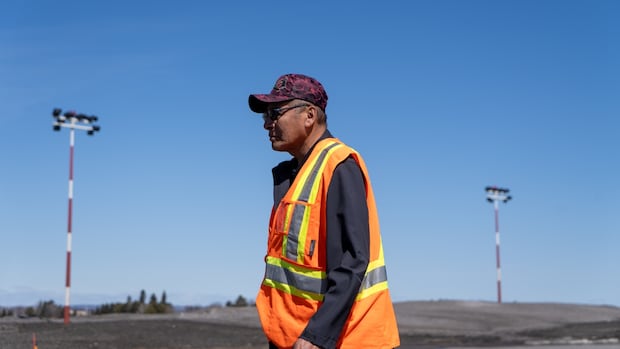 Neskantaga First Nation calls for more federal support after community evacuation cut short