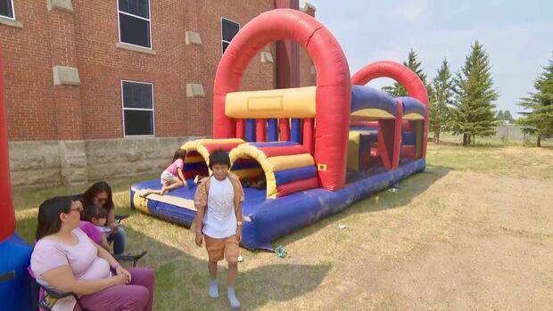 'Do we have a house?' Caregivers working to make sure kids are occupied, calm during wildfire evacuations