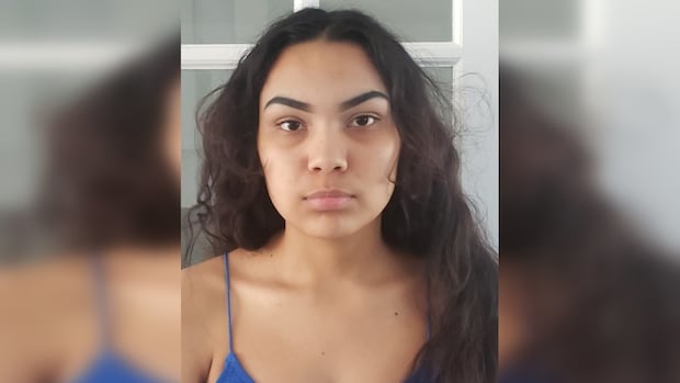 Winnipeg girl, 17, last seen in city's St. Boniface area