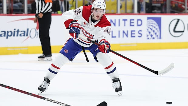 Defenceman Lane Hutson 1st Canadiens player named NHL's top rookie since Ken Dryden in 1972