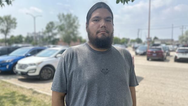 Cranberry Portage evacuees return home to limited food access, medical care as Flin Flon remains empty