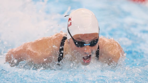 McIntosh breaks 3rd world record this week at Canadian swimming trials