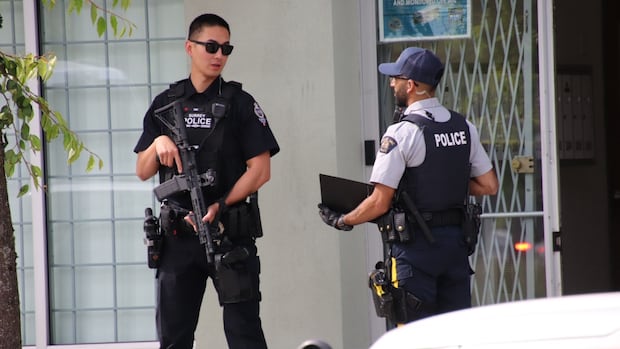 1 dead after shooting in Surrey, B.C.'s Fleetwood neighbourhood