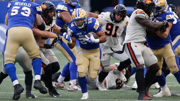 No Collaros, no Oliveira, no problem, as Blue Bombers handle B.C. Lions in season opener