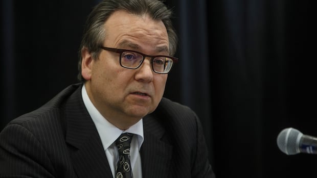 Auditor general granted $1M for private surgical contracts probe