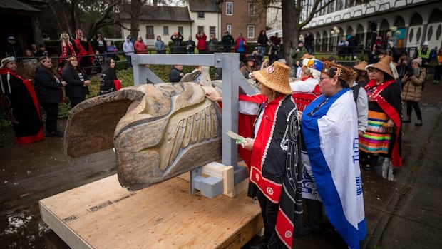 B.C. reports offer 'road map' for repatriation of Indigenous items, remains