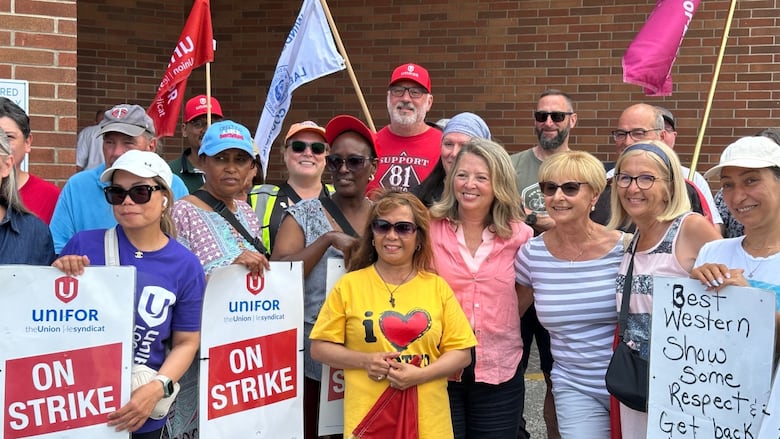 Best Western workers picket