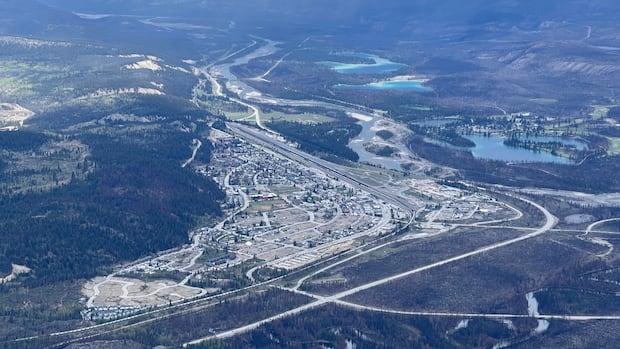 Municipality of Jasper adopts climate action plan nearly one year after wildfire