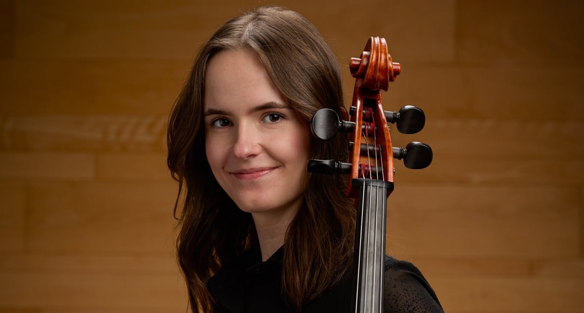 Sophie van der Sloot poses with her cello.