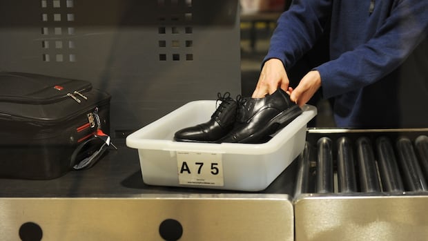 TSA no longer requiring travellers to remove shoes for U.S. airport security checks