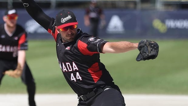 Team Canada takes the field at Softball World Cup in Sask.