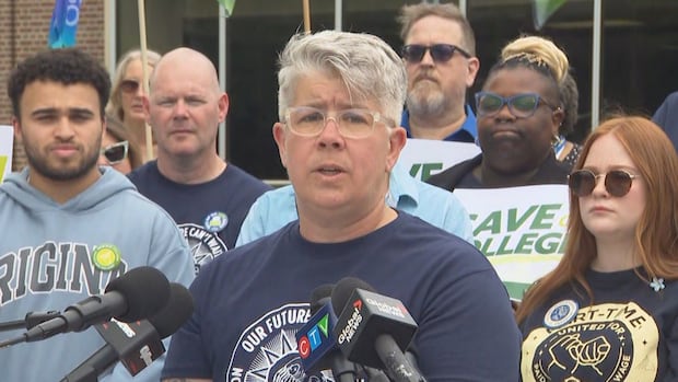 Cuts at Ontario colleges leading to nearly 10,000 job losses, union says | CBC News