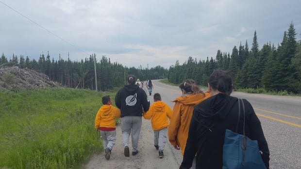 Sheshatshiu youth walk 130 km to protect Gull Island
