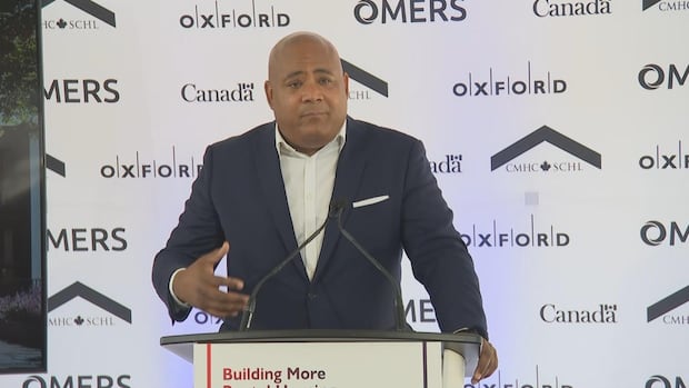 Federal government loans $650M to build nearly 1,300 rental units near Scarborough Town Centre | CBC News