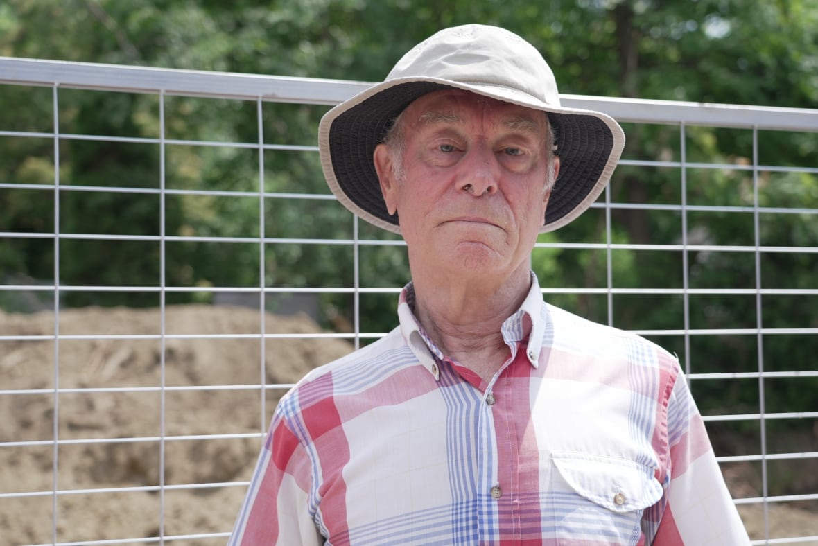 Geoff Kettel of the Leaside Residents Association says his group has been following the development - and the fate of the tree - since last year.