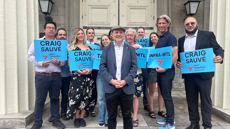 Craig Sauvé and his team