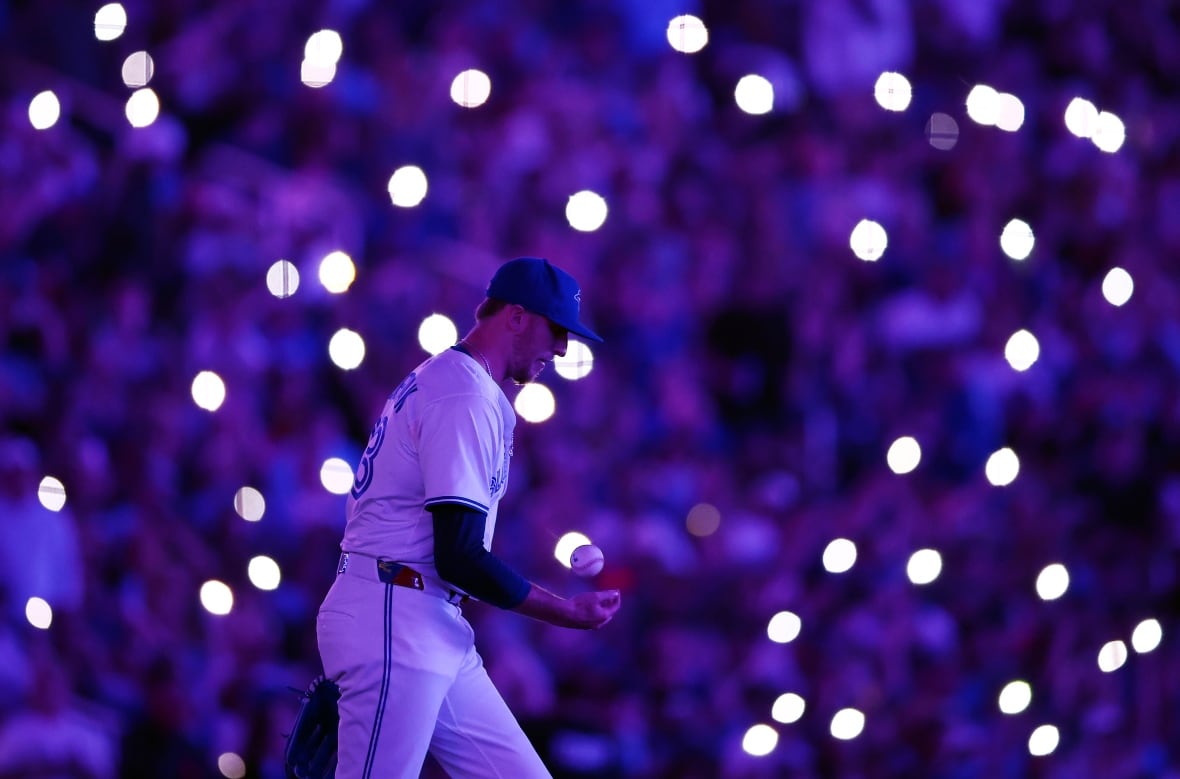 Un fondo de jarra con luces.