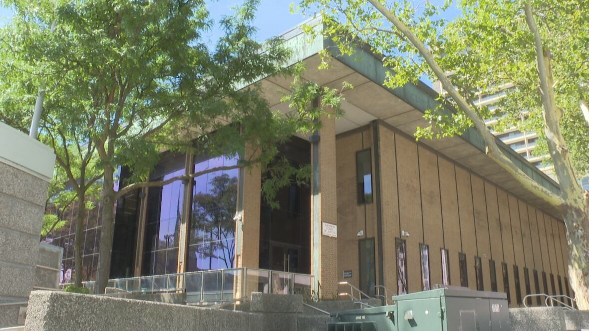 A courthouse.