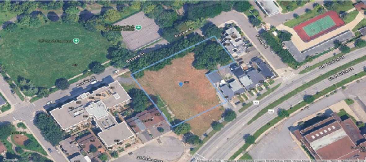 Aerial view of a proprety.