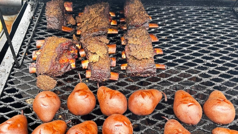 Bison ribs and pears on a smoker