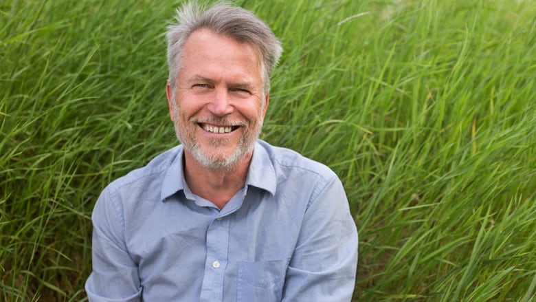 a man smiling