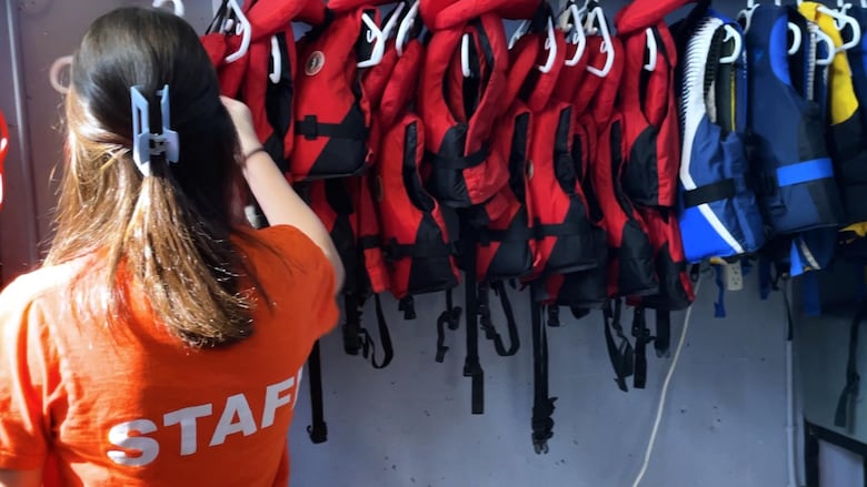 There's a common perception that lifejackets are only for inexperienced swimmers or children, but Stephanie Bakalar says the reality is that everyone should have one.