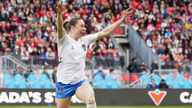Kang scores twice in 2nd NSL game as Roses beat Wild