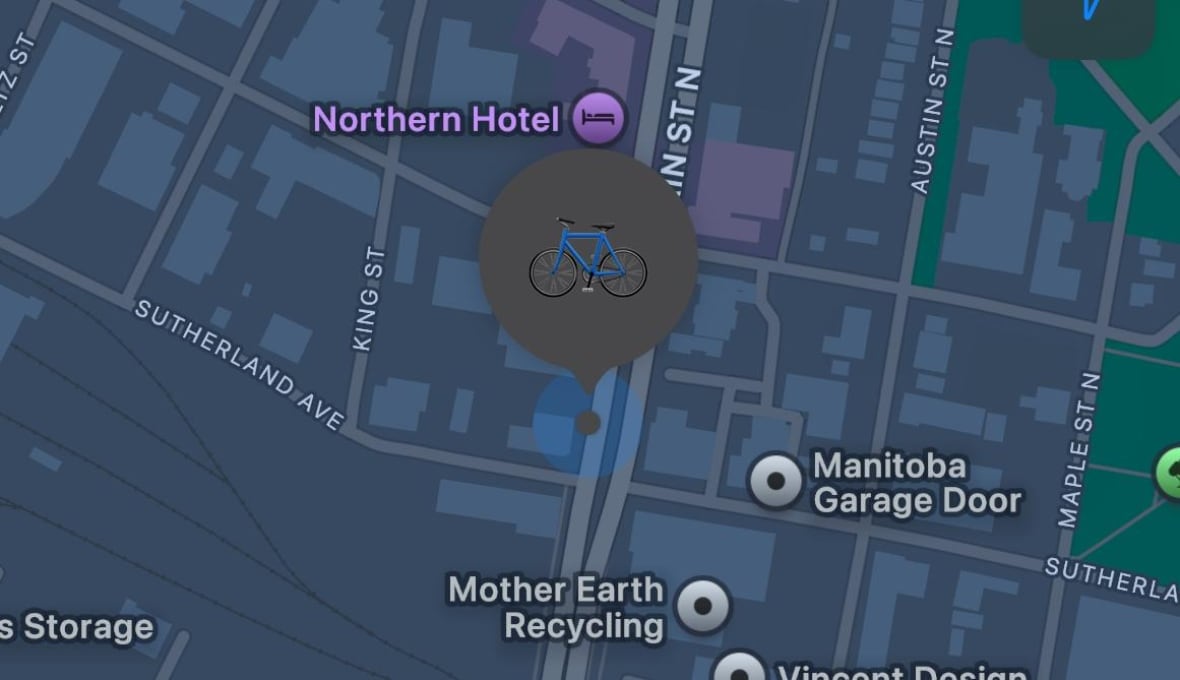 A screenshot of a phone.  It's a map showing where Louis' bike is located.