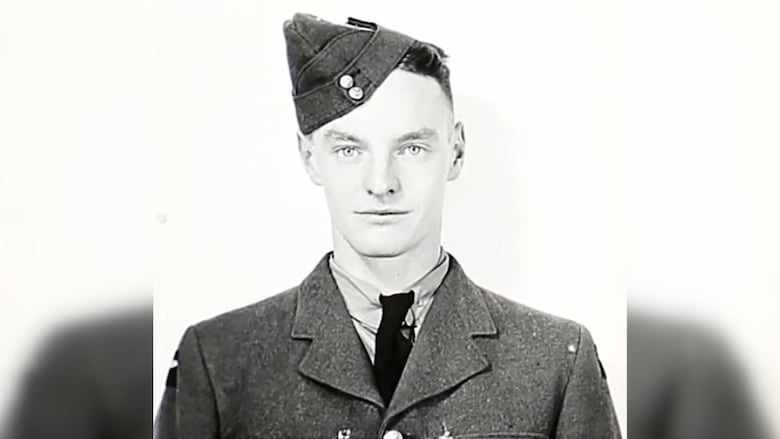 A black-and-white photo shows a Canadian pilot during the Second World War.