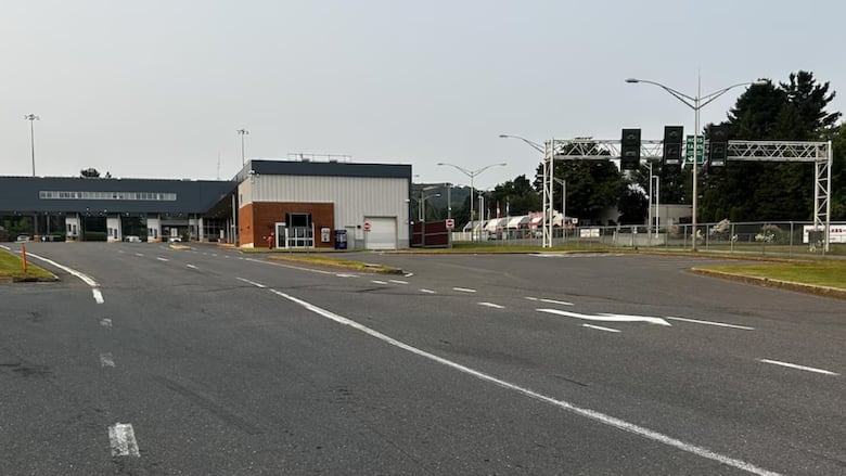 Quebec road