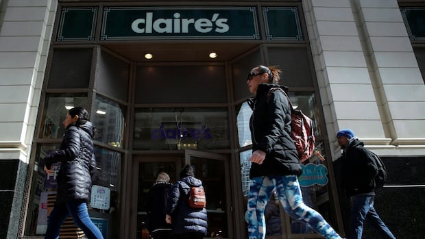 Accessory retailer Claire's to seek creditor protection in Canada but stores will stay open | CBC News