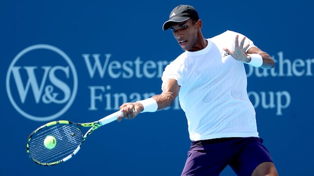 Canada’s Auger-Aliassime rides powerful serve, advancing to Cincinnati Open quarterfinals