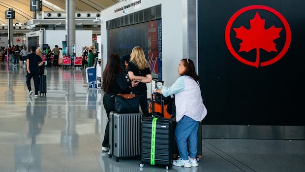 'Why have they let it get to this point?': Air Canada customers deal with uncertainty of possible disruptions | CBC News