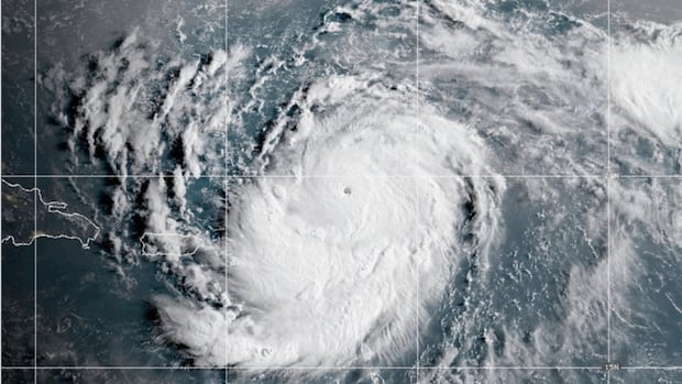 Hurricane Erin strengthens “powerful” stage “in the 5th Caribbean section