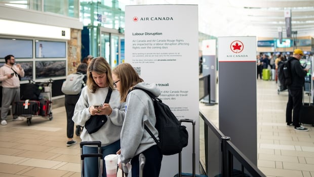 'Lots of turbulence': Air Canada flyers describe cancellation, rebooking chaos amid strike | CBC News