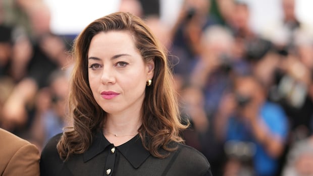 Aubrey Plaza turns on the death of the calamar: ‘It is a daily struggle, evidently’ Aubrey Plaza turns on the death of the calamar: ‘It is a daily struggle, evidently’