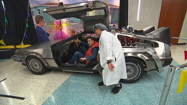 Great Scot! Fan Expo Canada brings costumes, celebrities and a decked out DeLorean to downtown Toronto | CBC News